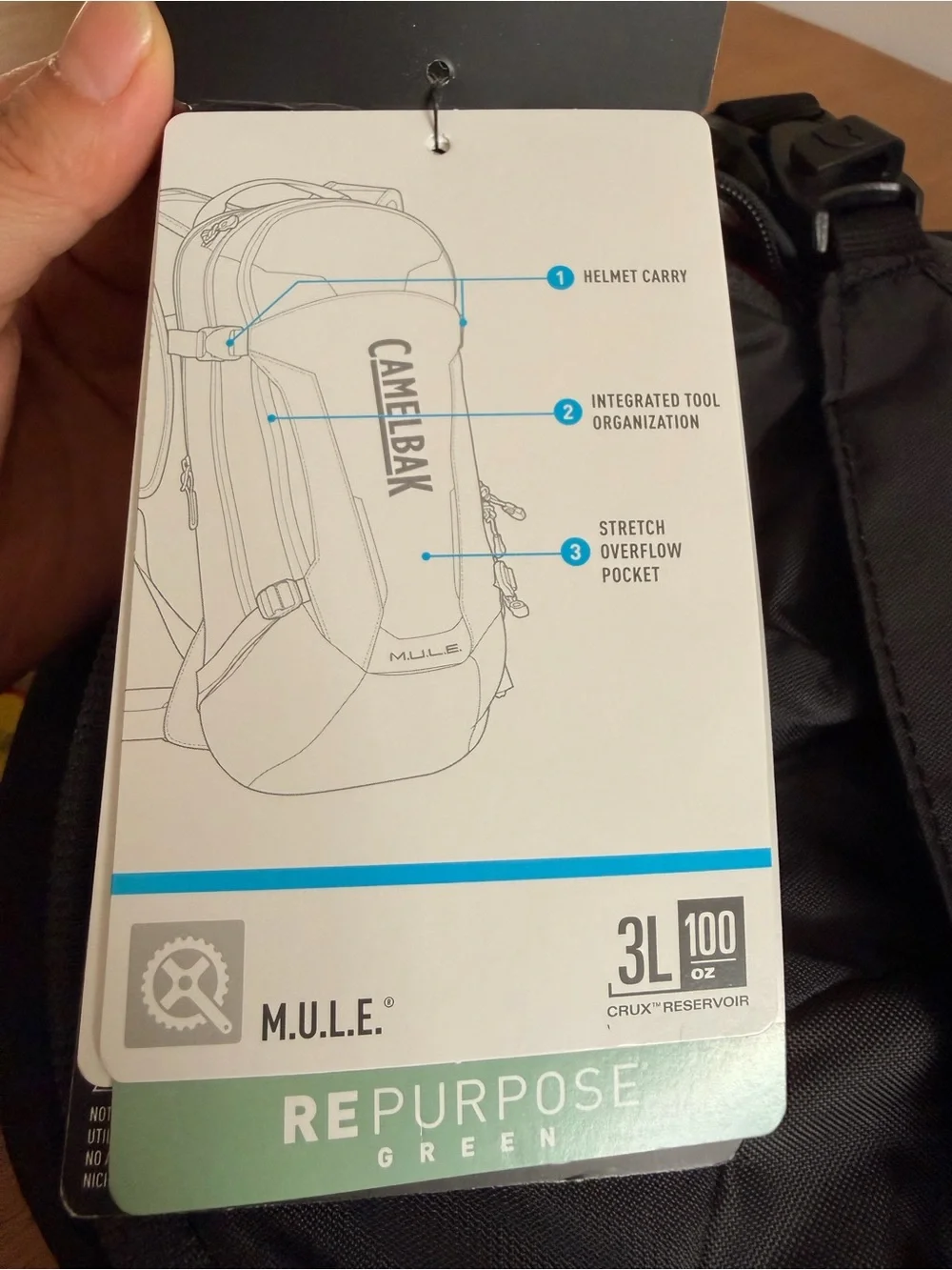 CamelBak M.U.L.E. Black Compact Hydration Sling Backpack